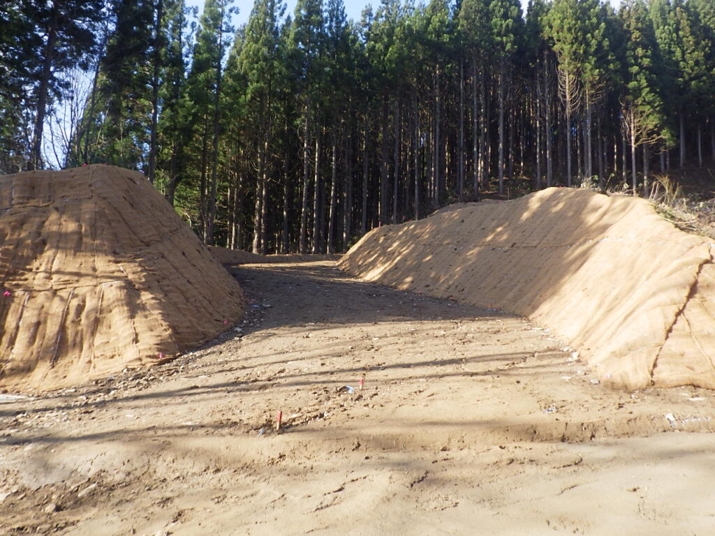 土木施工実績（山）のサムネイル画像